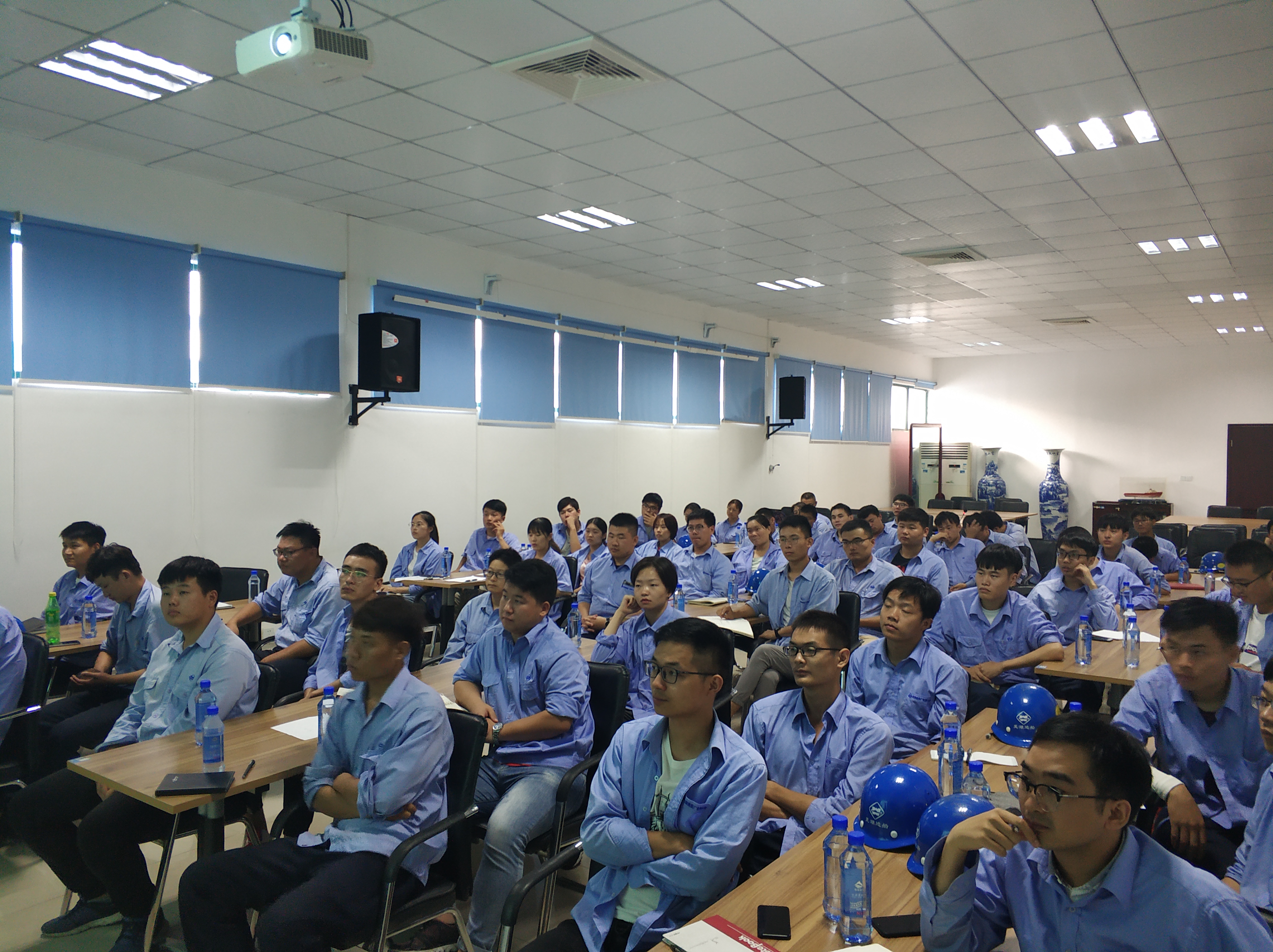 第48頁_公司動態(tài)_新聞中心_蕪湖造船廠有限公司